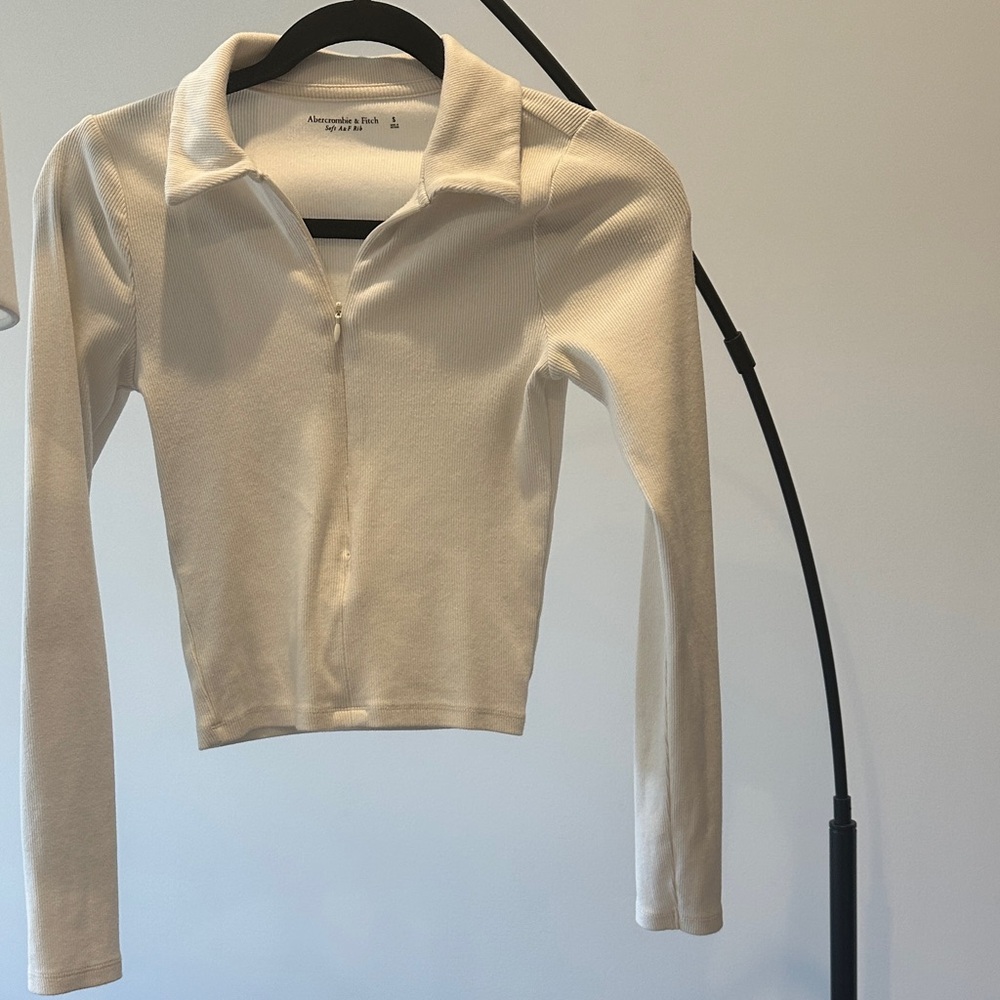 Abercrombie & Fitch Cream Button Down Shirt